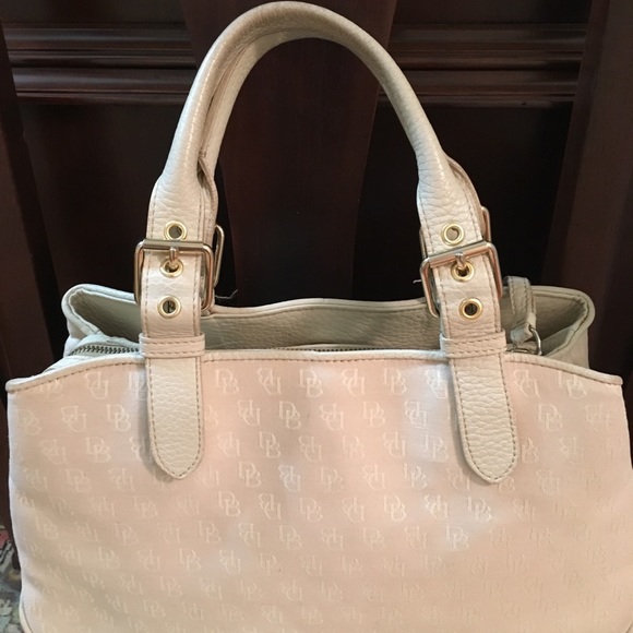 Dooney & Bourke Handbags - Dooney & Bourke Handbag